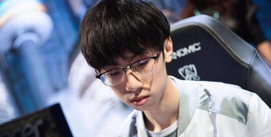 IG对战DMO开始时间 宝蓝成为替补