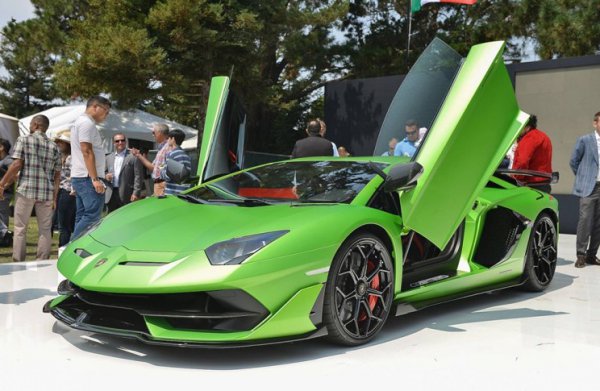 2018圆石滩车展：Aventador SVJ首发