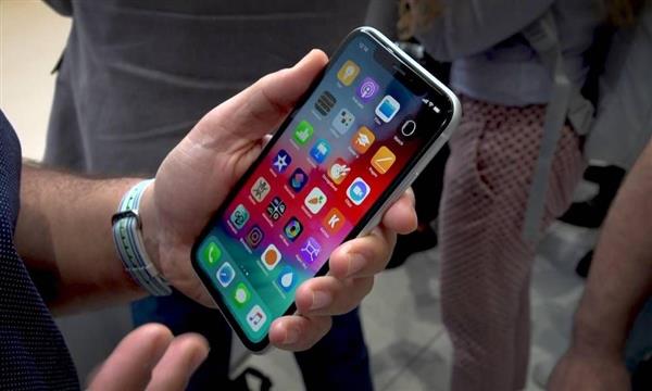iPhone XR的屏幕像素密度跟iPhone 4一样