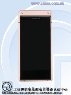 三星W2019真机来了 经典翻盖升级双摄