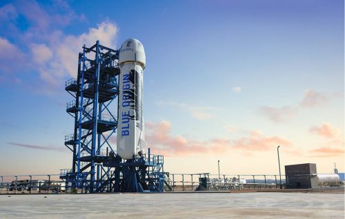 贝佐斯首次展示月球着陆器 蓝色起源2024年载人登月