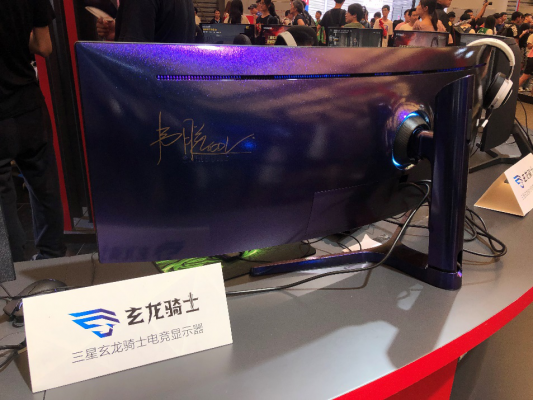 我不要你觉得，我要我觉得，显示器选玄龙骑士，听我的！