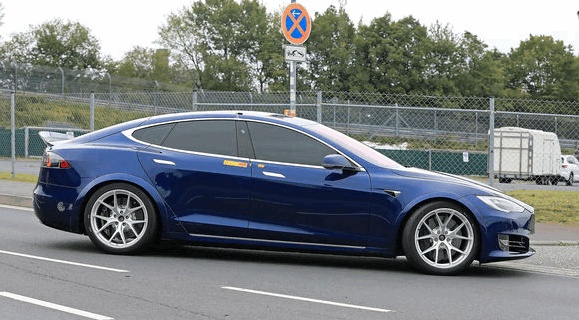 马斯克：Model S Plaid车型或明年10月投产 配三个电动机