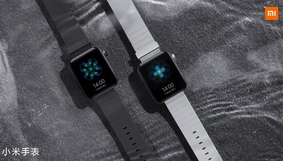 雷军晒小米手表实拍图：两种颜色、外观类似Apple Watch
