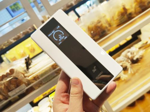 华为5G随行WiFi Pro评测：有了它4G手机秒变5G旗舰