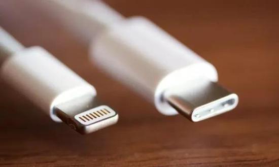 欧盟回绝苹果请求 压倒性投票推动充电线缆标准
