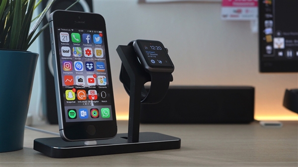 苹果推迟使用MicroLED：Apple Watch 6继续由京东方供应OLED屏