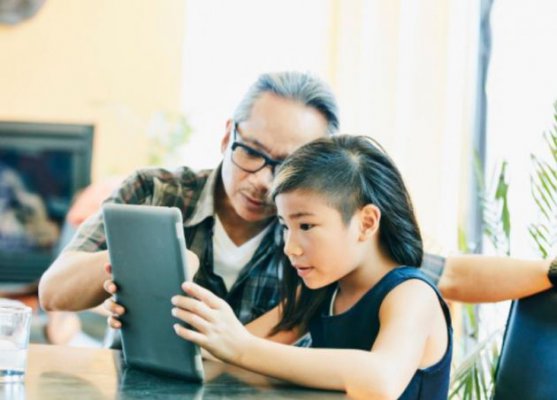 外媒： 苹果计划关闭其iBooks Author和iTunes U应用