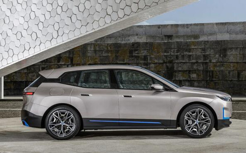 宝马纯电动汽车BMW iX计划2022年年初上市 续航超过480公里