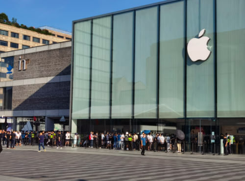 加州“电力十足 ” iPhone12加速贬值成全“十三香”